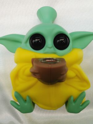 4.75" Silicone Yellow Yoda w/Glass Bowl